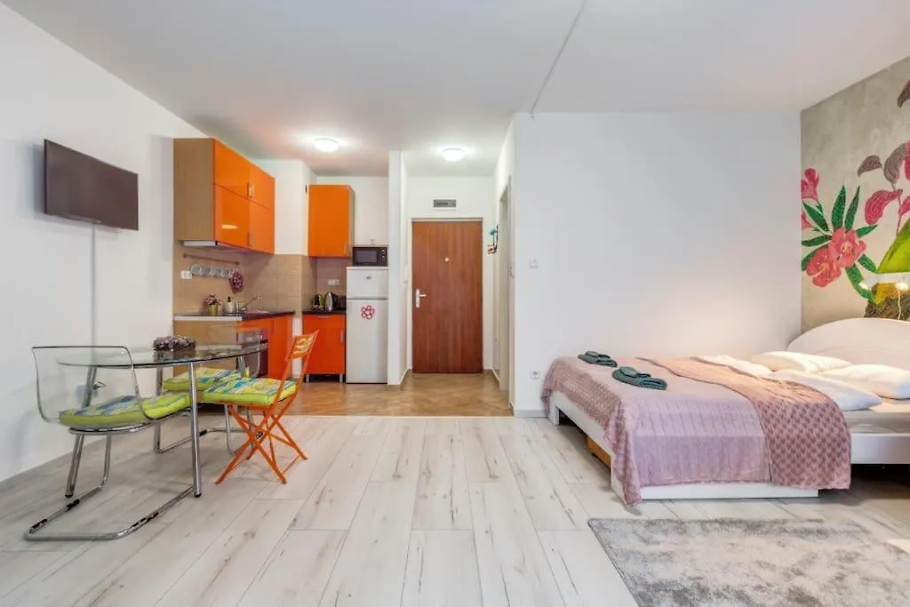 Bohemian Breeze Apartment Budapest